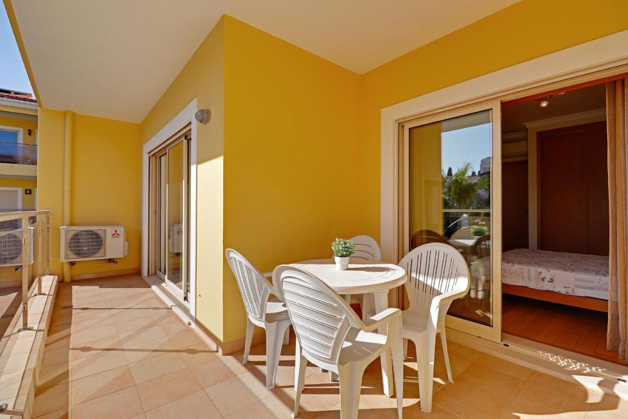 Lagos Balcony With Pool By Homing Dış mekan fotoğraf